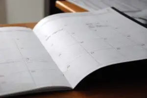 A calendar to write down your 52 top notch free curriculum plans