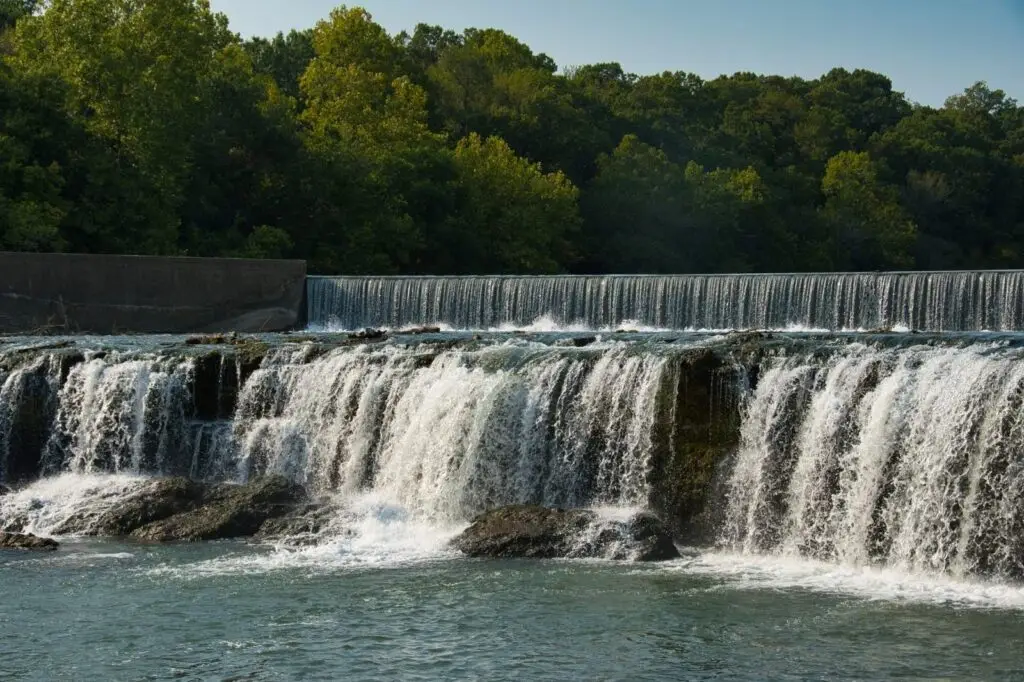 An image of a waterfall in Joplin. The image is used to represent the LTC Local event in Joplin, MO. People in the Midwest are encouraged to join Lead THE Cause Local in Joplin, Missouri.