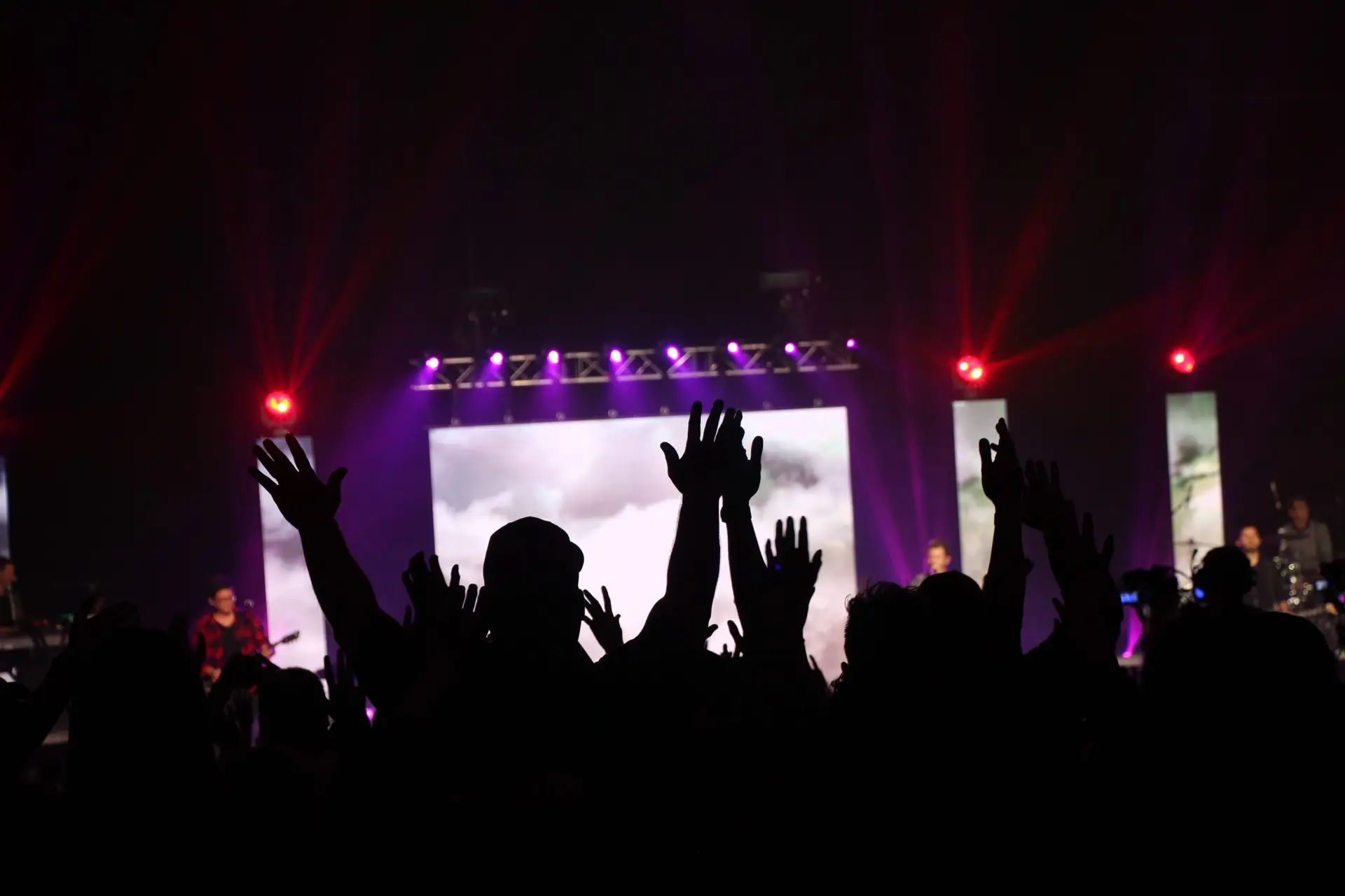 Dare 2 Share Ministries
