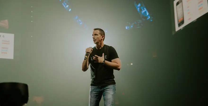 Gospel Sensei Greg Stier Will Teach Your Students How to #Fight2Win