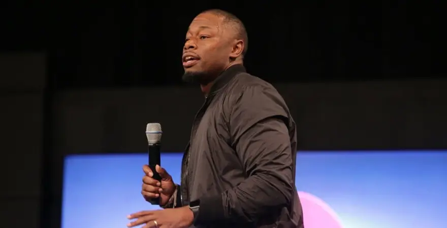 Jerrod Gunter—Training Gospel “Riot Starters” at Dare 2 Share LIVE